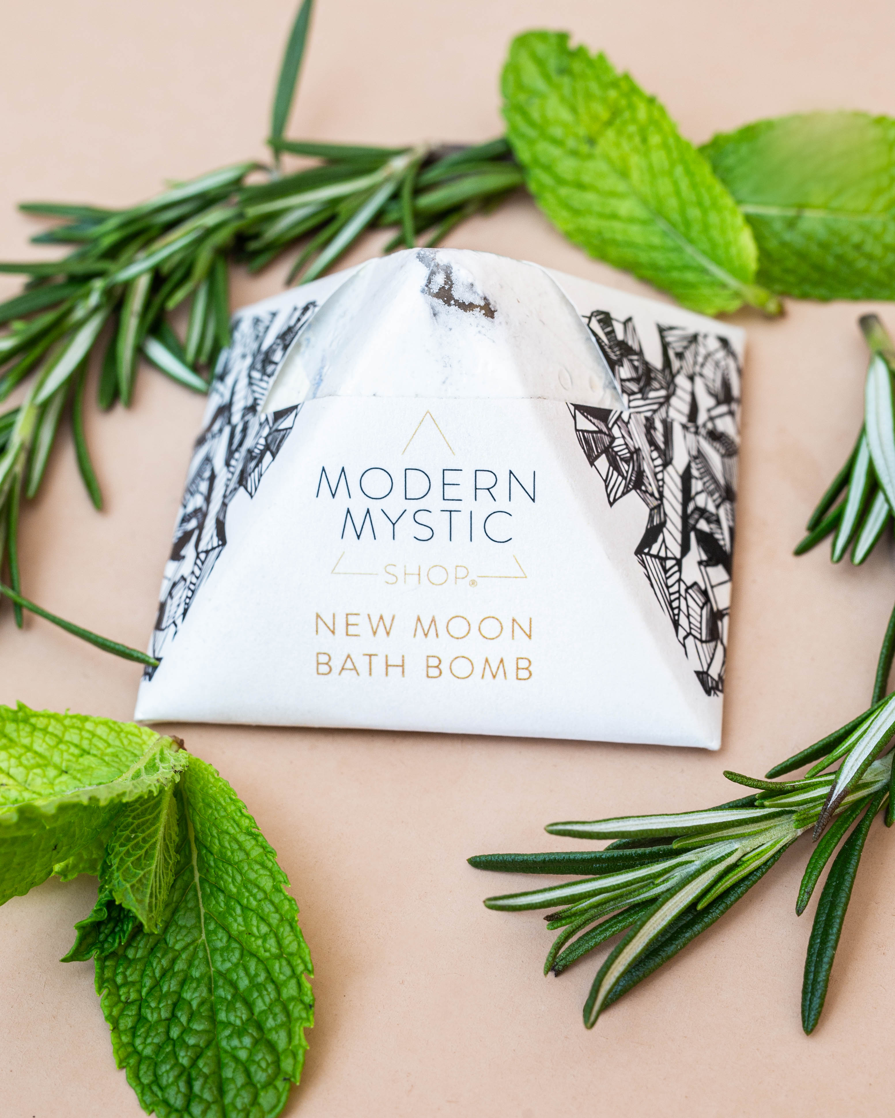 Pyramid Bath Bomb New Moon